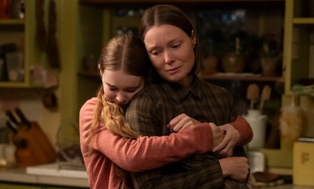 Carrie y su madre en la serie