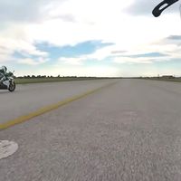 ¿Susto o muerte? Así se las gasta una eléctrica contra una Kawasaki del WSBK y un Lamborghini de carreras