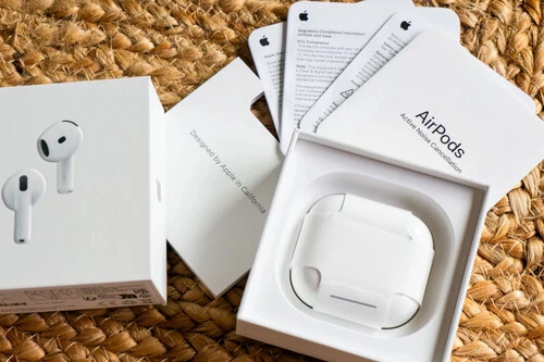 Airpods 4