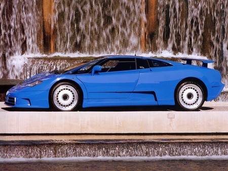Recordando al Bugatti EB110
