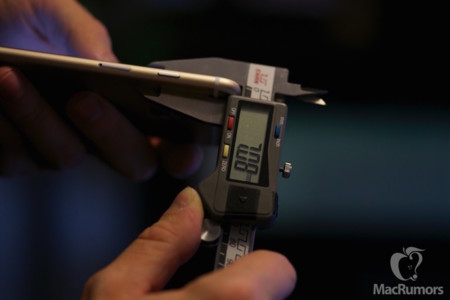 Nuevas fotos muestran un iPhone 6s ligeramente mas grueso y grande que el modelo actual