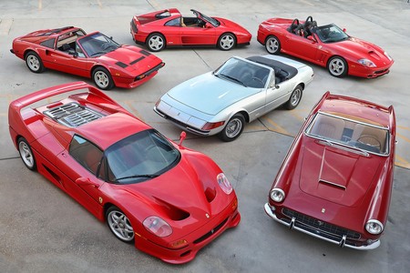 El regalo perfecto: una colección de seis Ferrari descapotables para 'todos los bolsillos' sale a subasta