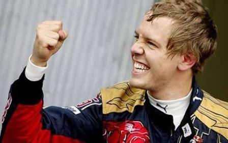 Sebastian Vettel, en el punto de mira de Mercedes