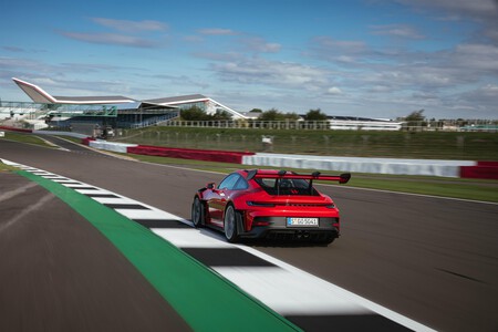 Porsche 911 GT3 RS 2023 Prueba Contacto 31