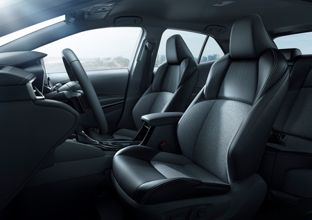 Toyota Corolla Hatchback 27