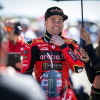 Álvaro Bautista ha dejado muy clara su postura sobre su retirada este año, pero Ducati tendrá la última palabra