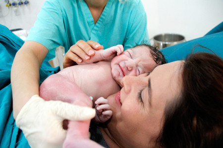 El mensaje de una madre para quienes piensen que la cesárea es "la salida fácil"