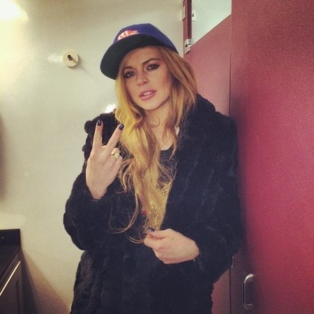 ¿Buscando un dinerillo extra para la cuesta de enero? ¡Ponte a buscar el portátil de Lindsay Lohan!