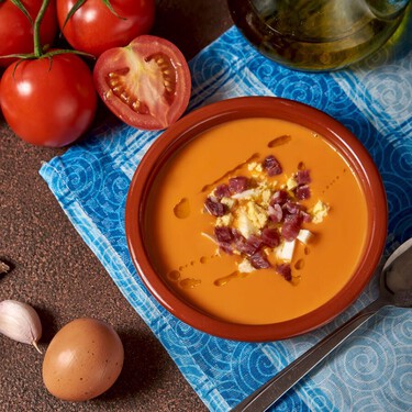 Nadie hace así el gazpacho, pero es el truco más fácil para conseguir un sabor espectacular incluso con tomates malos