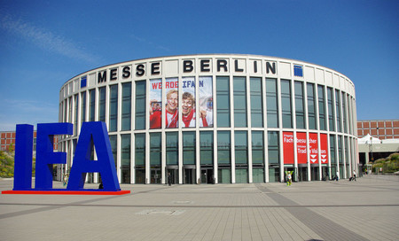 Los mejores móviles Android de IFA 2017: comparamos los LG V30, Xperia XZ1, Moto X4 y más