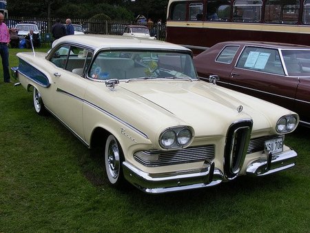 Ford Edsel: el peor coche de la historia