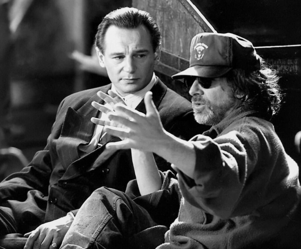 "No es una de mis mejores interpretaciones". Liam Neeson critica la dirección de Steven Spielberg en 'La lista de Schindler'
