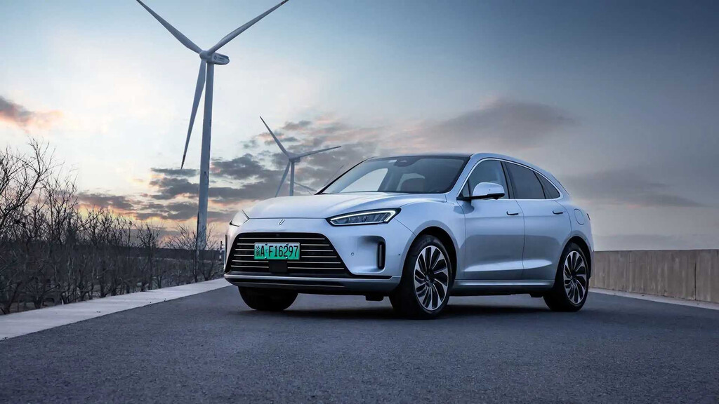 Huawei enseña el camino a Xiaomi y adelanta un cambio de paradigma en la industria: su startup es la que más coches vende 