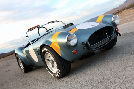 Shelby presenta un Cobra autorizado para su 50 Aniversario