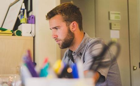 Estos son los consejos que te harán ser produtivo en casa (y que seguramente no cumplirás)