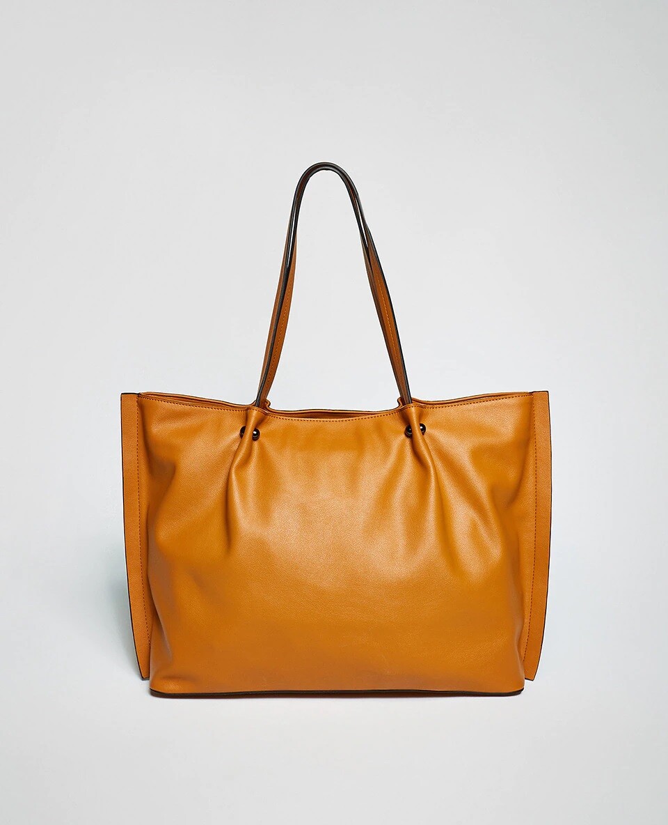 Siete bolsos shopper por menos de 30 euros para llevarlo todo con