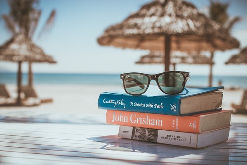 Siete libros viajeros que deberías haber regalado en este Día del Libro 