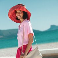 Cortefiel rebaja las sandalias cómodas Pikolinos más bonitas de noche y de día, para hacer turismo este verano