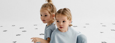 Zara tiene en su nueva colección de bebés y niños las prendas más cómodas y bonitas para pasar la cuarentena en casa