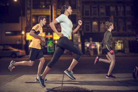 Rumbo a la San Silvestre: prepara con Vitónica tus primeros 10 kilómetros para terminar el año por todo lo alto