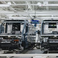 Cuando las start-up buscan el paraguas de las marcas de siempre: Rivian y Mercedes-Benz quieren fabricar furgonetas eléctricas
