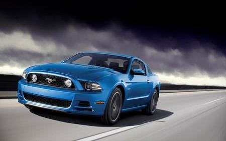 El potro cabalga una vez más: Ford Mustang 2014