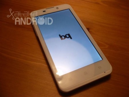 bq Aquaris pasa por nuestras manos. ¿Puede un smartphone de 180 euros ser atractivo?