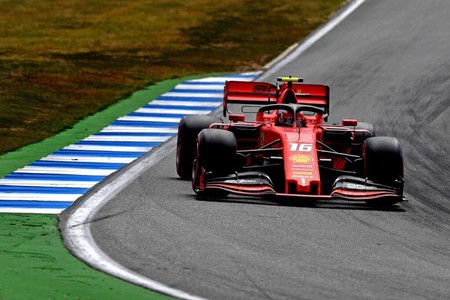 Ferrari toca fondo en Alemania: dos averías distintas dejaron tirados a Charles Leclerc y Sebastian Vettel