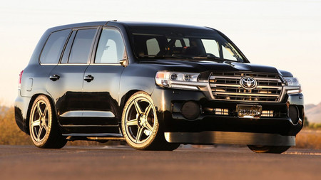Land Cruiser 1