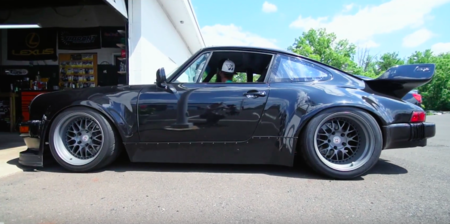 Los puristas lo odiarán, pero mira cómo este Porsche 911 cobra vida con un cuatro cilindros turbo Honda