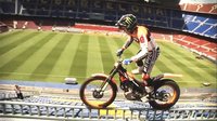 Toni Bou muestra su apoyo al Barcelona de la mejor manera que sabe