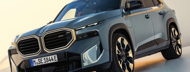El BMW XM es un mastodonte PHEV de 2.7 toneladas y capaz de llegar a más de 700 hp