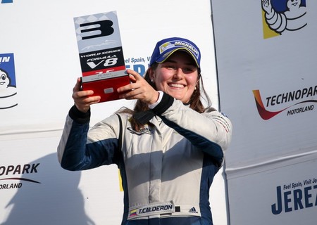 Tatiana Calderón: en el podio, con Sauber y pensando en la Fórmula 1, pero no en la femenina