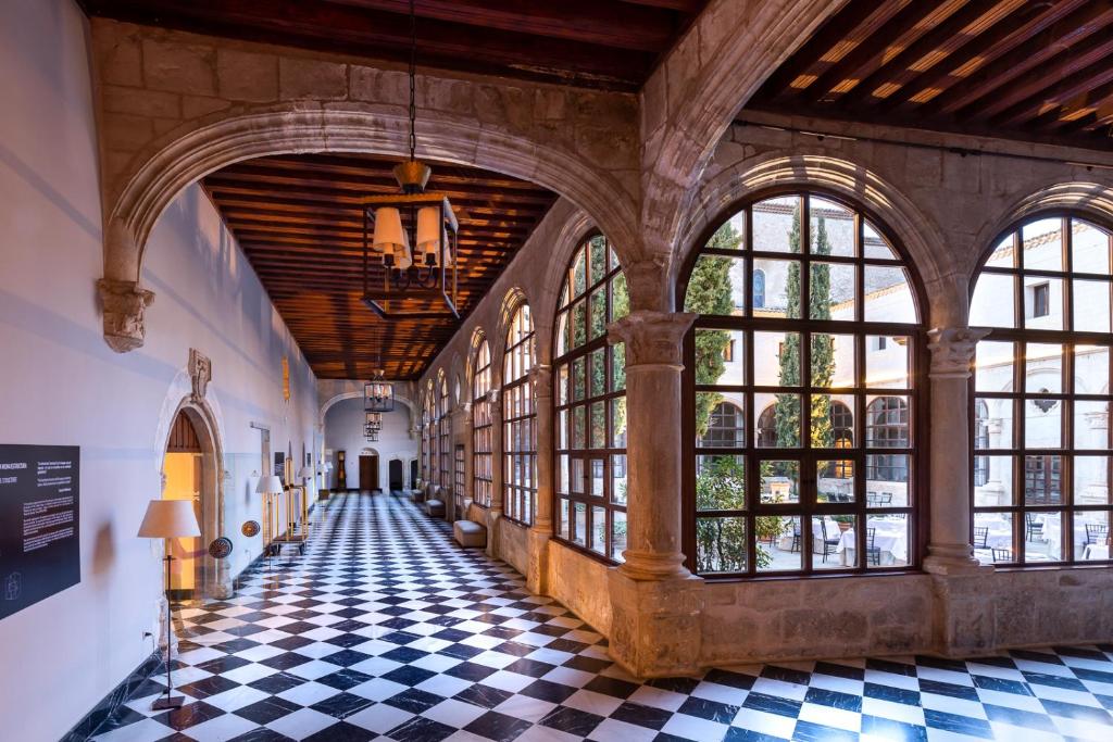 Habitación doble en el Parador de Cuenca
