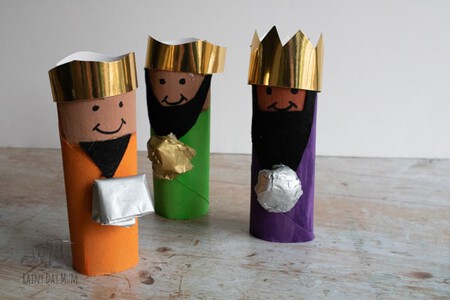 The Three Kings Made From Toilet Paper Rolls For The Nativity Set