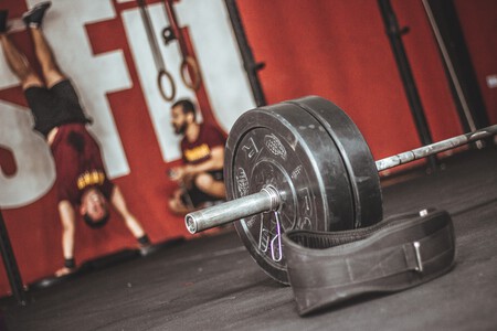 Cuáles son las clases colectivas de gimnasio más populares de cara a 2022: 10 entrenadores y profesores nos hablan de las más demandadas