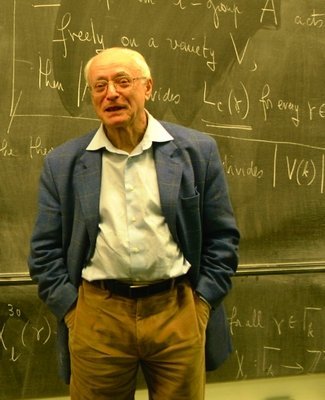 ¿Hay que ser joven para ser un brillante matemático? Matemáticas, precocidad y longevidad.