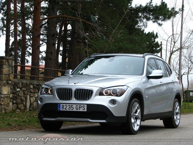 BMW X1 .