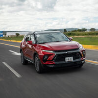 Chevrolet Blazer RS 2023, a prueba: el SUV con rostro de Camaro se actualiza