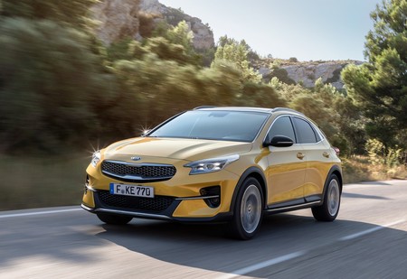 Probamos el nuevo Kia XCeed: un crossover con acento deportivo nacido para dinamitar las ventas de la familia Ceed