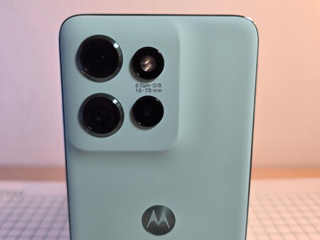 Motorola Edge 60 Neo 10