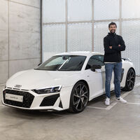 Los jugadores del Real Madrid de baloncesto ya tienen sus nuevos Audi: el R8 de 620 CV de Sergio Llull, la joya