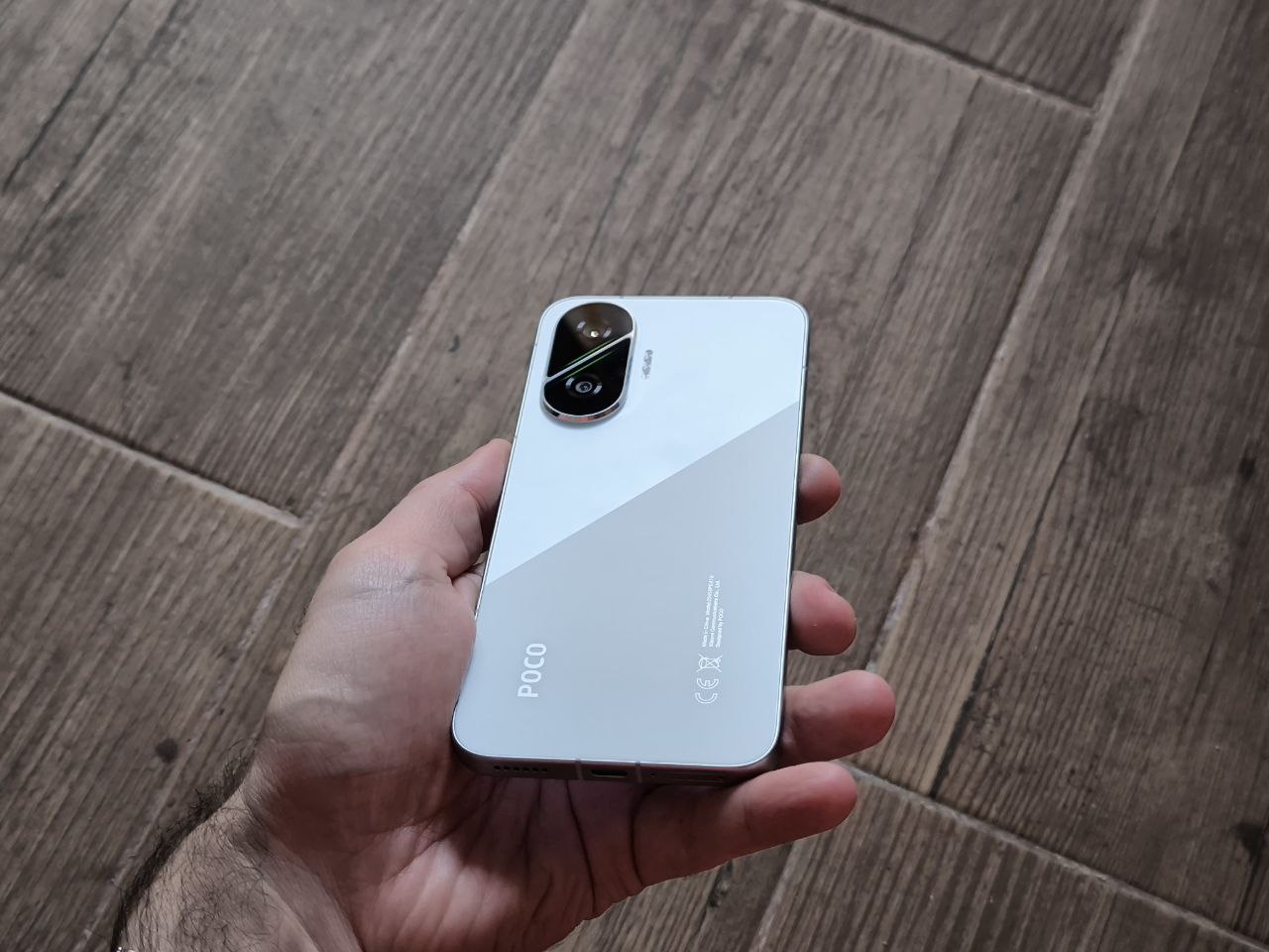 POCO F7