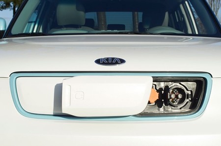 kia-soul-ev-07.jpg