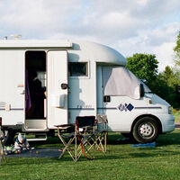Una pareja de jubilados vende su autocaravana tras solo dos viajes: "Parecía perfecta hasta que la usamos"
