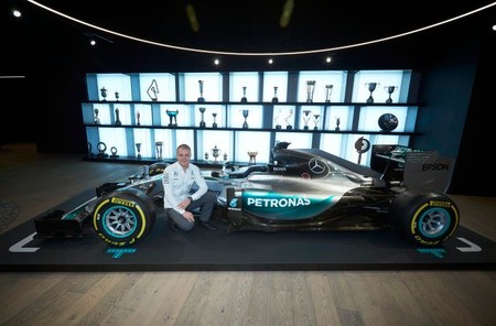 Valtteri Bottas firma con el equipo Mercedes para la temporada 2017 de Fórmula 1