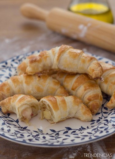 Croissants de pizza. Receta de aperitivo
