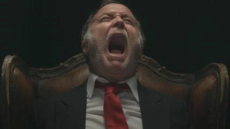 'El rey': el emperador está desnudo y Alberto San Juan y Valentín Álvarez señalan sus vergüenzas