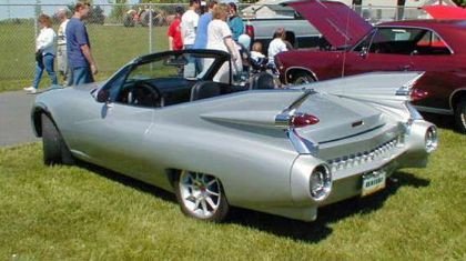 ¿Cadillac Miata o Mazda Eldorado? La elección es vuestra