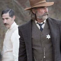 Brutal e inquietante, así es el despiadado wéstern de Kurt Russell que Stephen King quiere que veas. Puedes encontrar Bone Tomahawk en Filmin o Prime Video